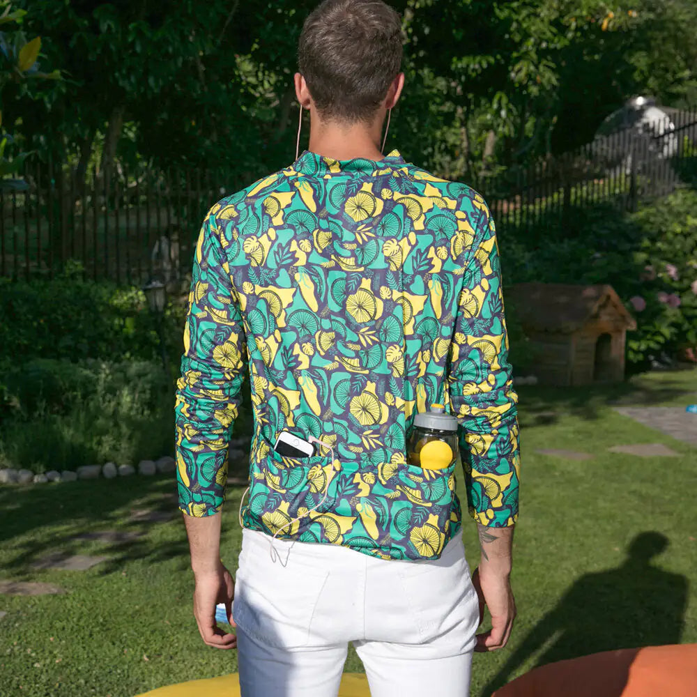 Stylish Men's Sweatshirt for Comfortable Outdoor Adventures