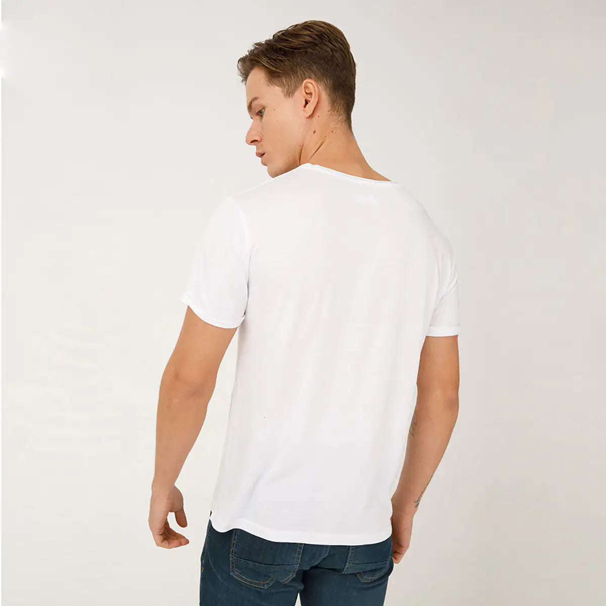 Aquatic Bliss Crew Neck T-Shirt for Stylish Comfort