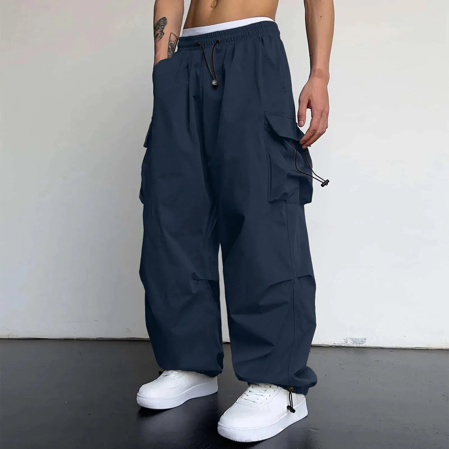 Oversized Carga Parachute Pants