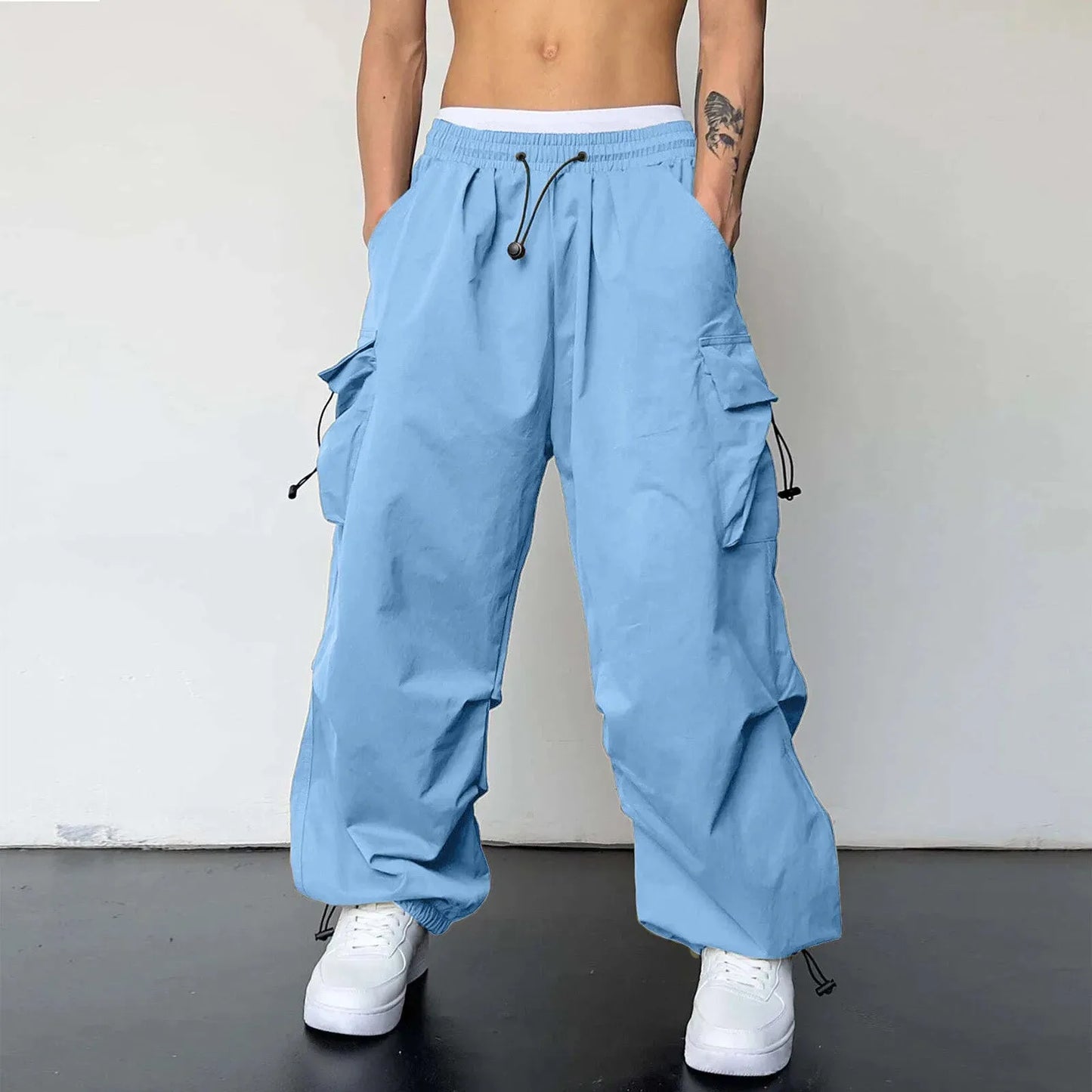 Oversized Carga Parachute Pants