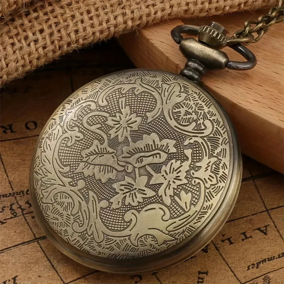 Vintage Bronze Exquisite Cool Wolf Carved Quartz Pocket Watch Necklace Watch Pendant Pocket Watch Unisex Timepiece - Pylnam