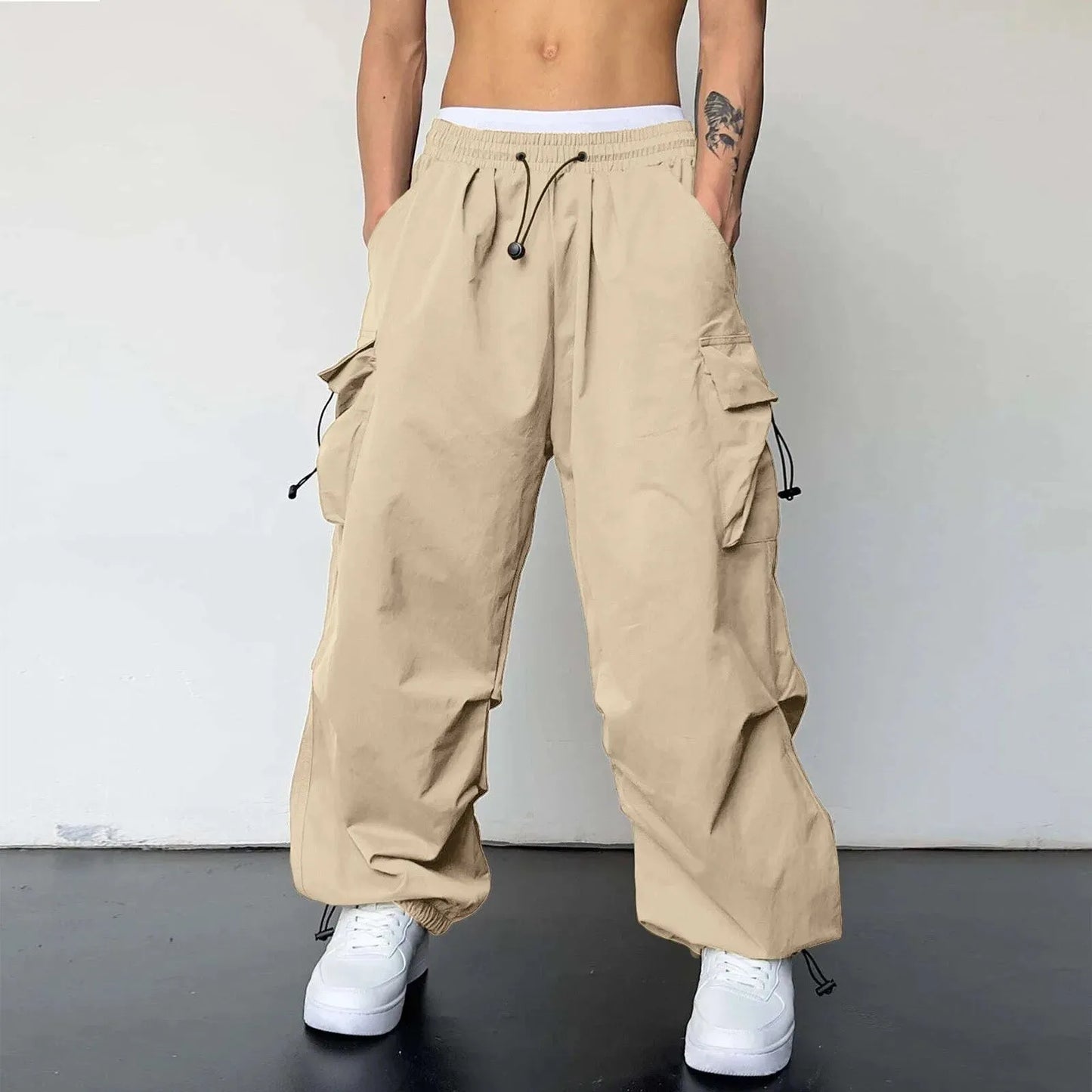 Oversized Carga Parachute Pants