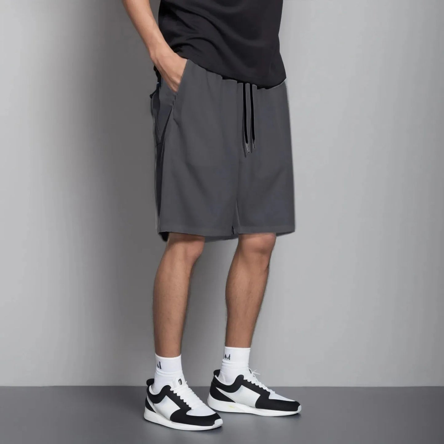 Men's Ice Silk Summer Cargo Shorts for Comfort Leisure