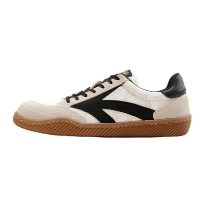 Classic White Retro Sports Sneakers - Pylnam