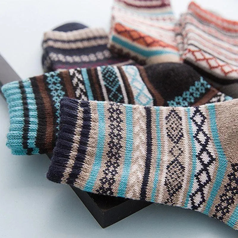 Thick Striped Wool Socks - Pylnam